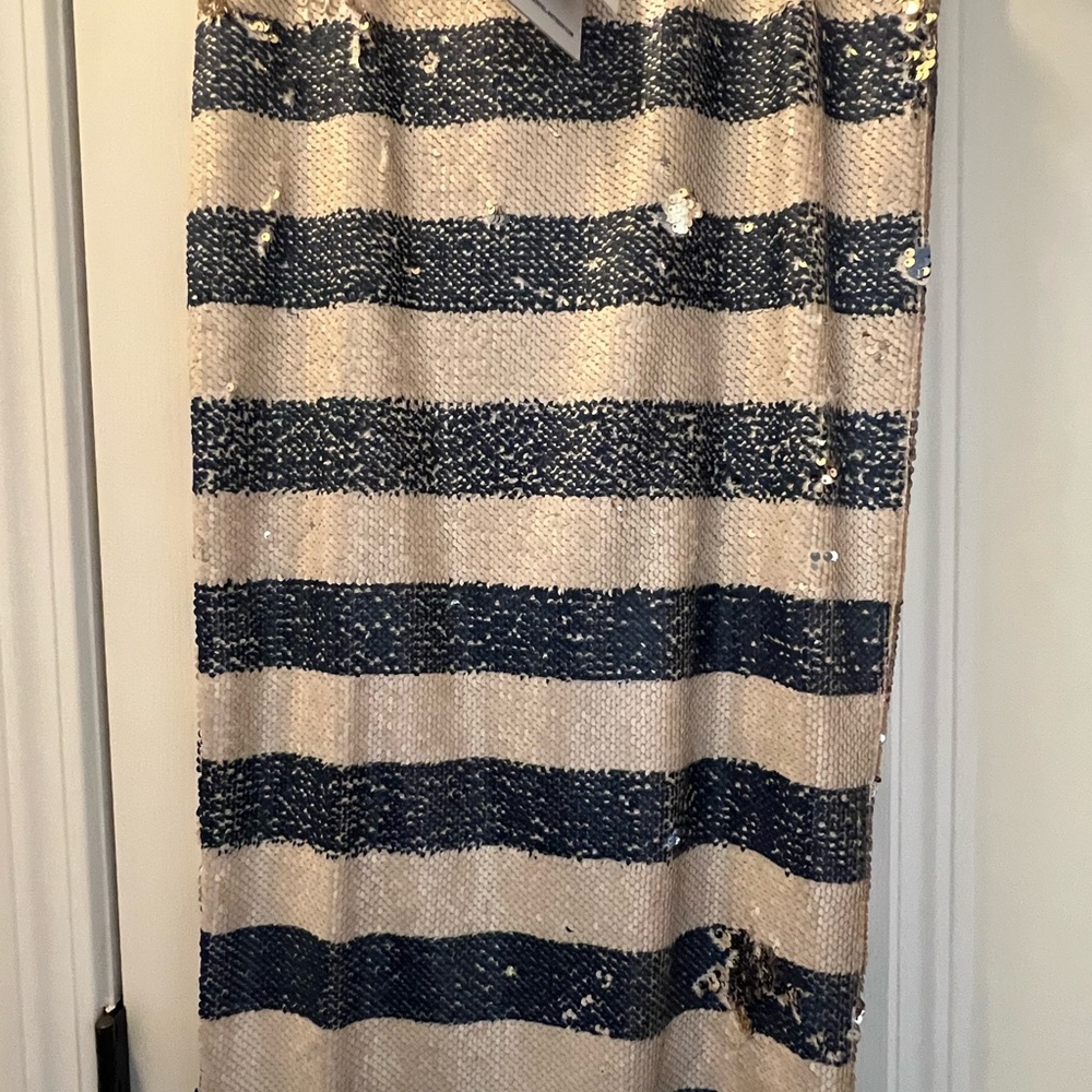 Essential Antwerp pencil skirt New /tags on